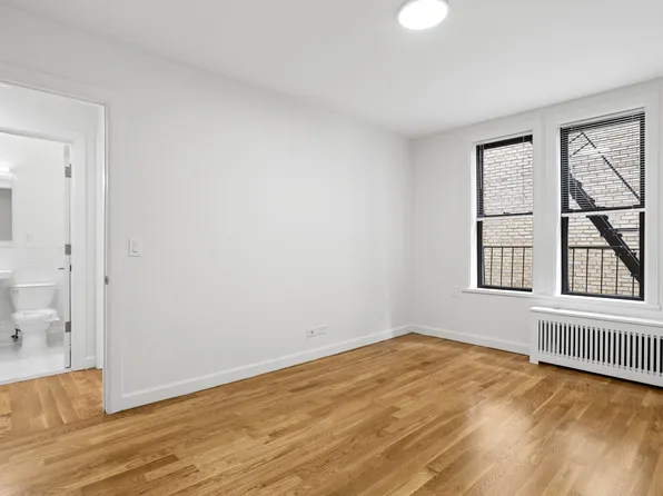 920 Riverside Drive image 1 of 22