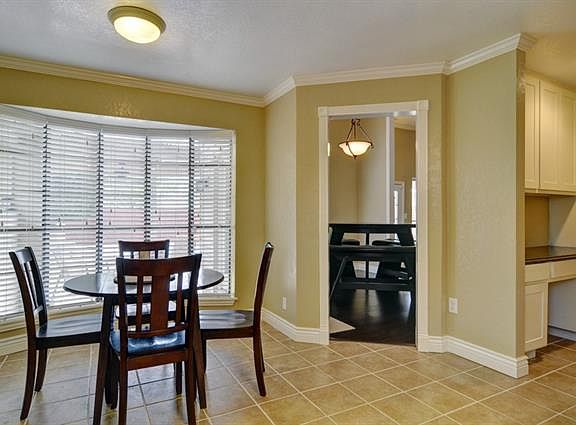 4th image of 117 Haywood Dr