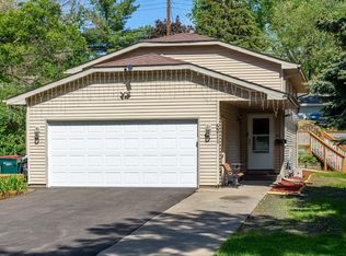 5211 6th St NE, Columbia Heights, MN 55421