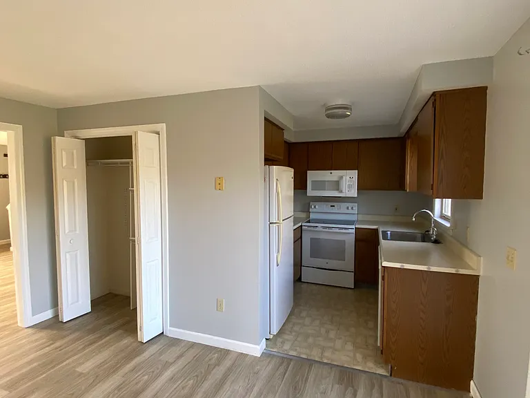 398 Old County Rd #1 — Photo 5