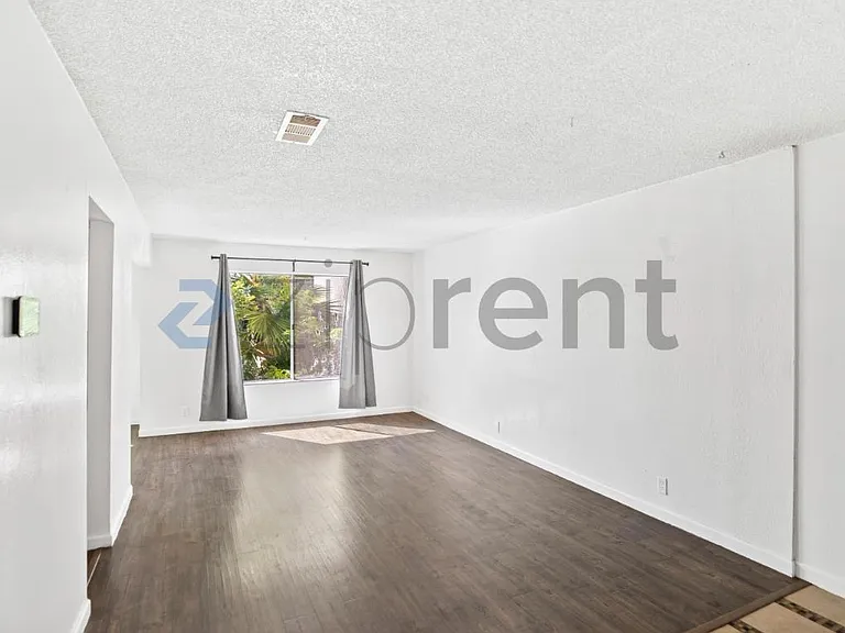 1700 Laguna St #G — Photo 4