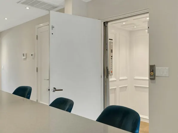 316 Park Avenue image 12 of 47