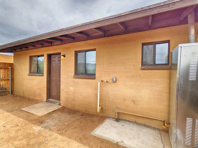3870 N Park Ave #D — Photo 9