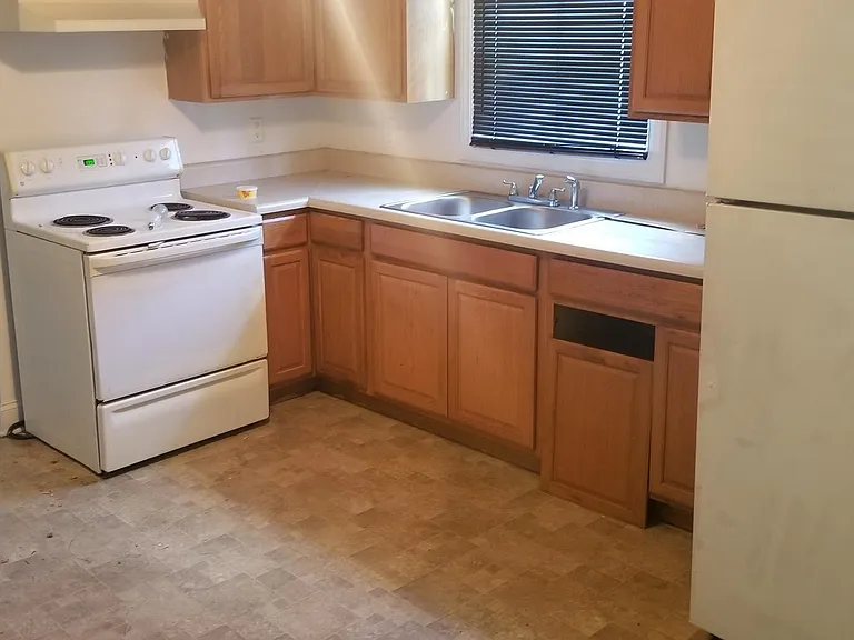 2407 Wakefield St — Photo 2