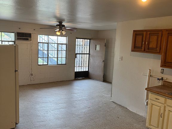 5th image of 405 S Florence St #2