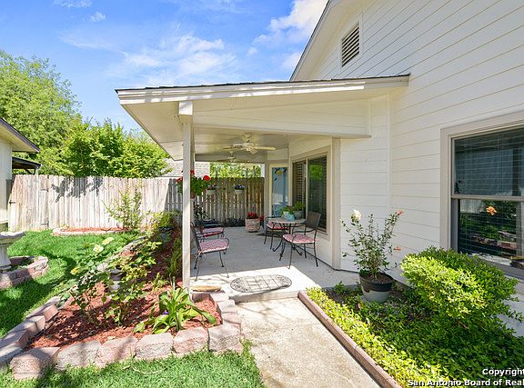 3rd image of 822 Big Sky Dr