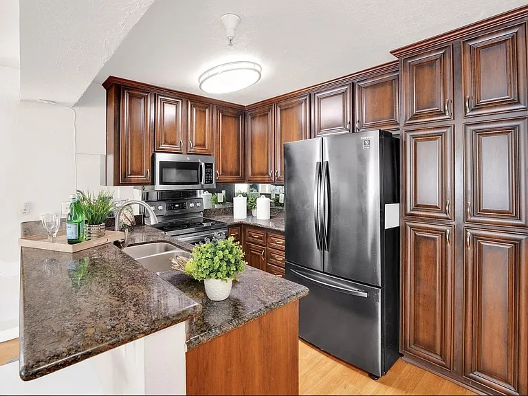 234 Hackamore Cmn — Photo 3