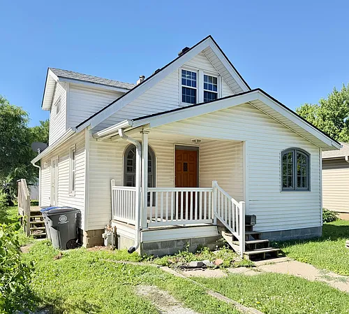 3445 3rd Ave Photo 1