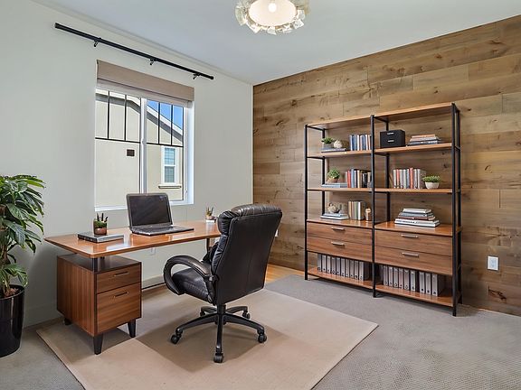 5th image of 5996 Markham Dr