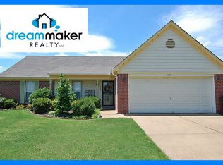 6523 Farley Dr W, Olive Branch, MS 38654