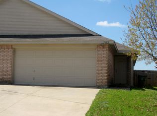 5622 Homestead Rd, Arlington, TX 76017