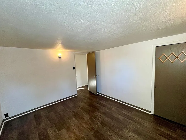 4714 Highway 17 N — Photo 7