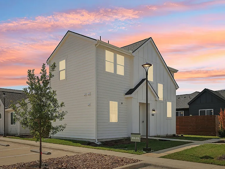 YardHomes Rowlett Creek