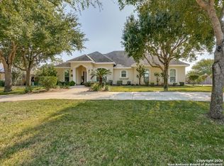1633 Embassy Rd, Pleasanton, TX 78064