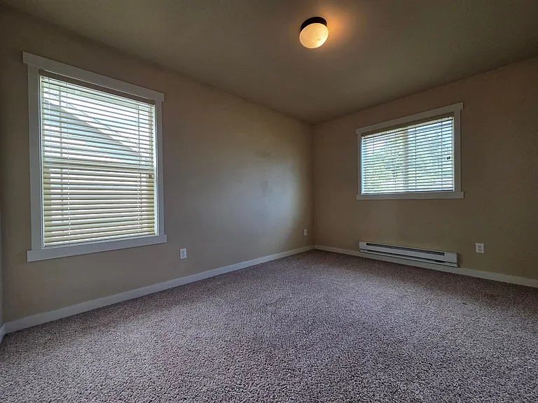 1344 Sinclair Dr — Photo 13