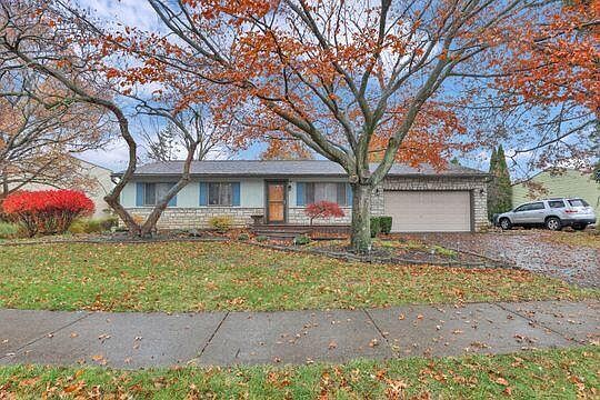1st image of 696 Hunt Valley Dr