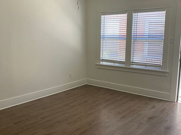 2nd image of 1151 Daisy Ave APT 16