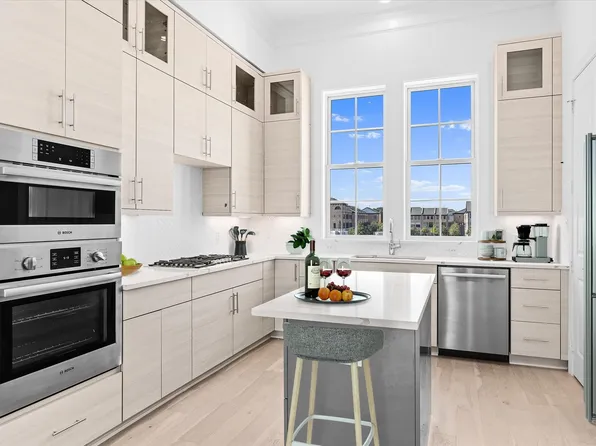 14959 Magnolia St, Addison, TX 75001