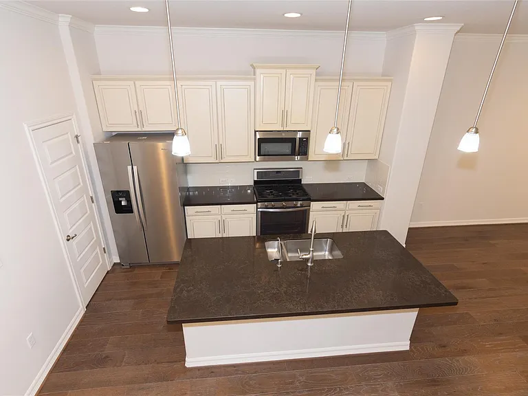 12205 Terraza Cir #59 — Photo 7