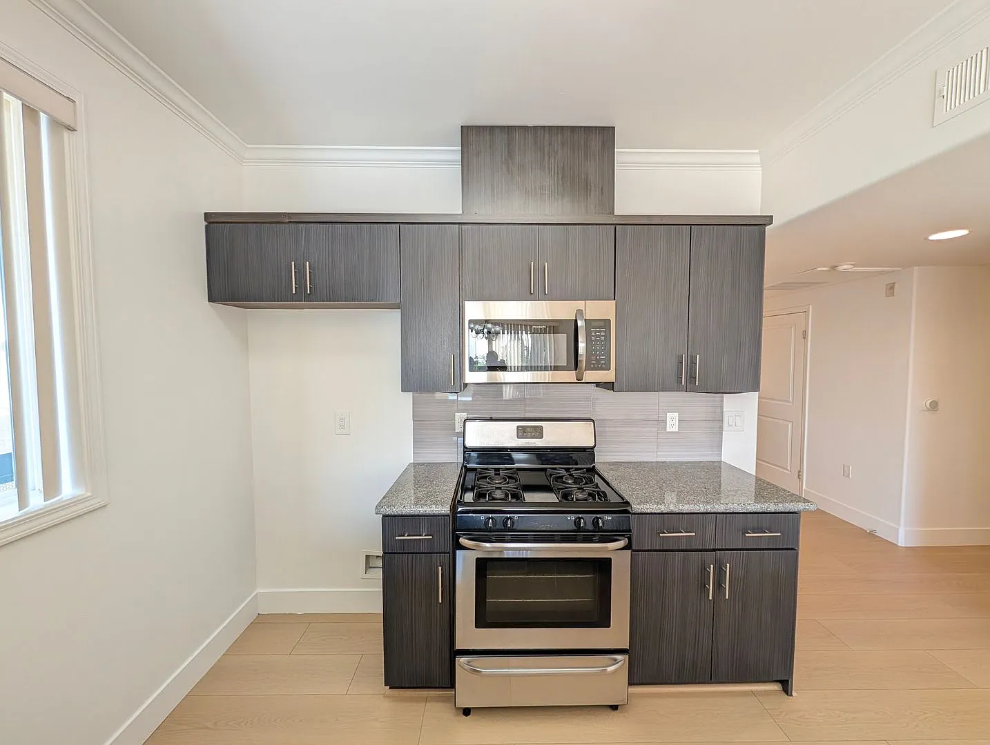 YaYa Laurel 2, LLC — Photo 3