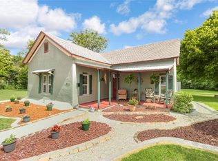 611 E Grove St, Kaufman, TX 75142