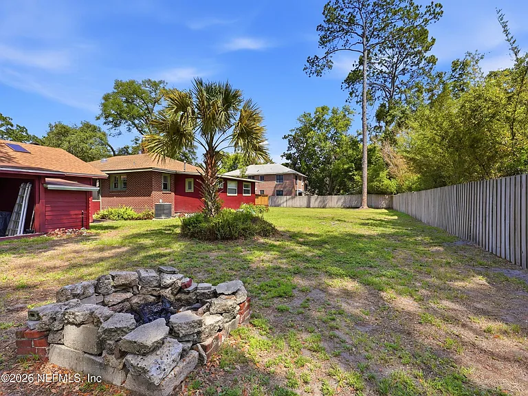 1222 Ingleside Ave — Photo 35
