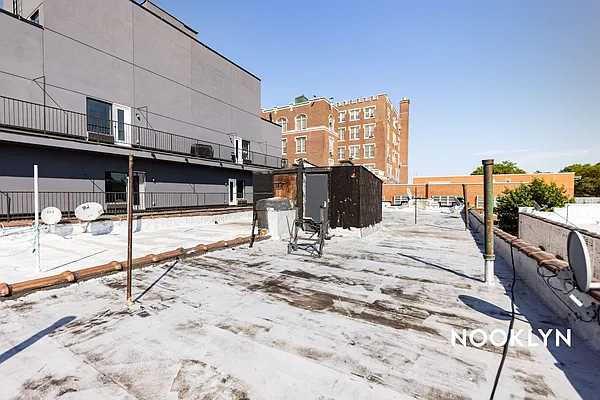 Rented by Nooklyn NYC LLC | media 24