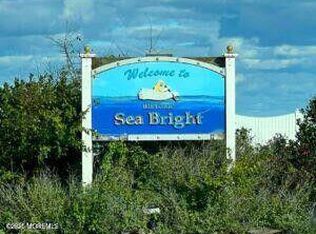 9 Sandpiper Ln, Sea Bright, NJ 07760