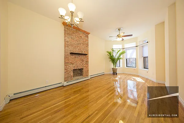 Rented by Highline Residential | media 29