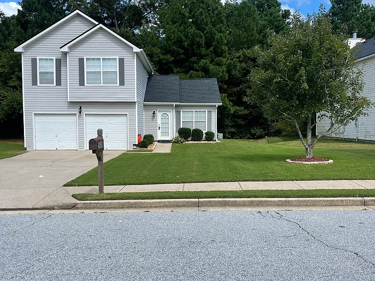 1618 Village Place Cir NE — Photo 7