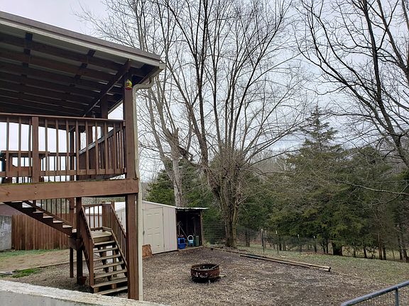 4th image of 494 Meadowood Dr