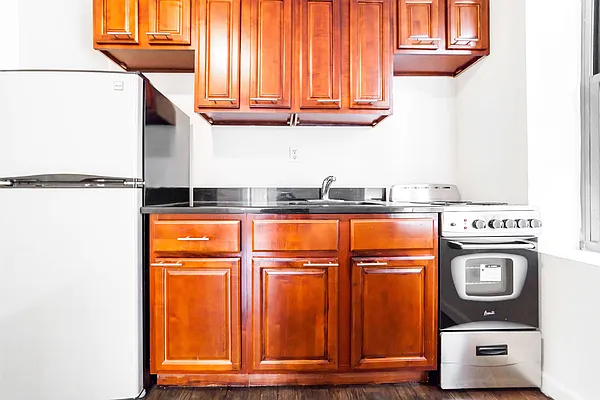 Rented by Bold New York | media 8