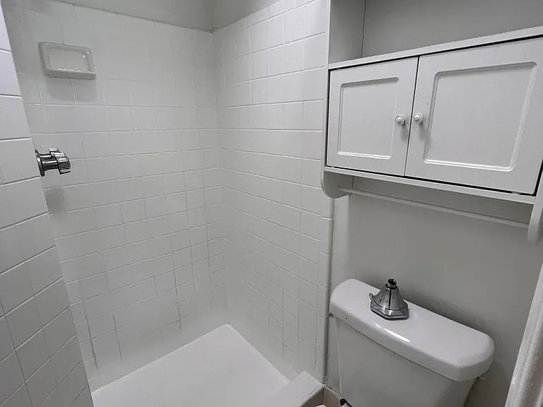 Woodward Park Apartments — Photo 10