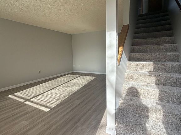 3rd image of 5114 NE 34th St #B5