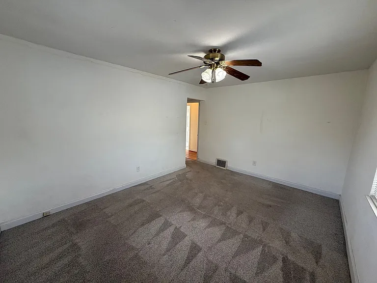 8661 Litzsinger Rd — Photo 14