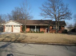 808 Virginia Ln, Ardmore, OK 73401