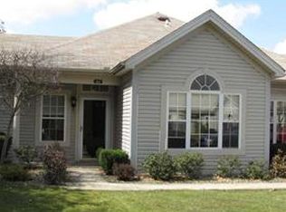 46 Stone Ridge Blvd, Hermitage, PA 16148