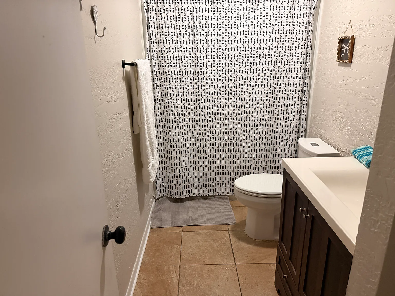 4 bed, 1500 sqft, $1,050 — Photo 2