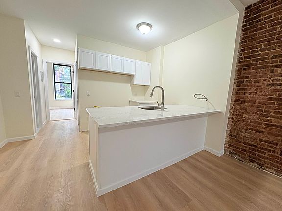 3rd image of 726 Nostrand Ave APT 3