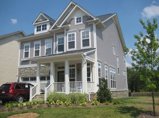 23256 Hickox Dr, Ashburn, VA 20148