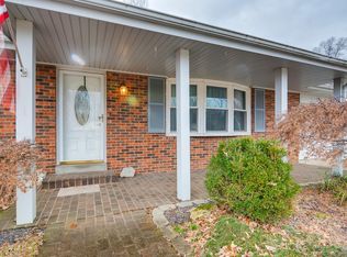 6914 Springdale Dr, Evansville, IN
