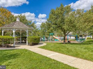 5904 Coventry Way, Mount Laurel, NJ 08054