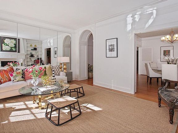 2nd image of 1854 Vallejo St #9