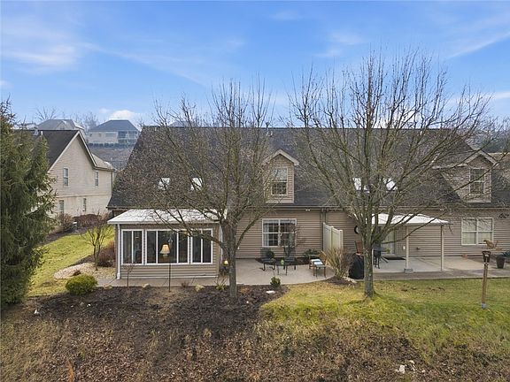 3rd image of 4324 Harlin Dr