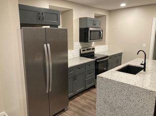 241 2nd St #B, Troy, NY 12180