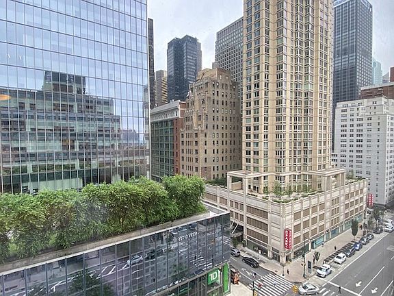 4th image of 300 W 55th St APT 12J