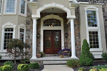 2nd image of 7630 Capilano Dr