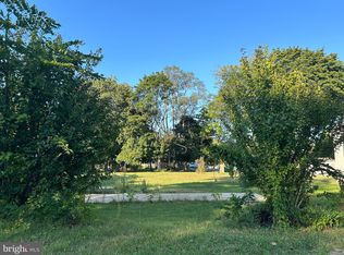 21 Orange St, Mount Holly Springs, PA 17065