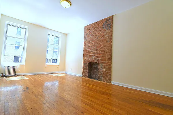 Rented by Manhattan Spaces | media 12