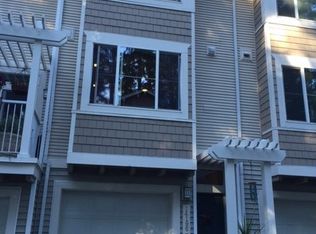 14196 SW Barrows Rd UNIT 2, Tigard, OR 97223